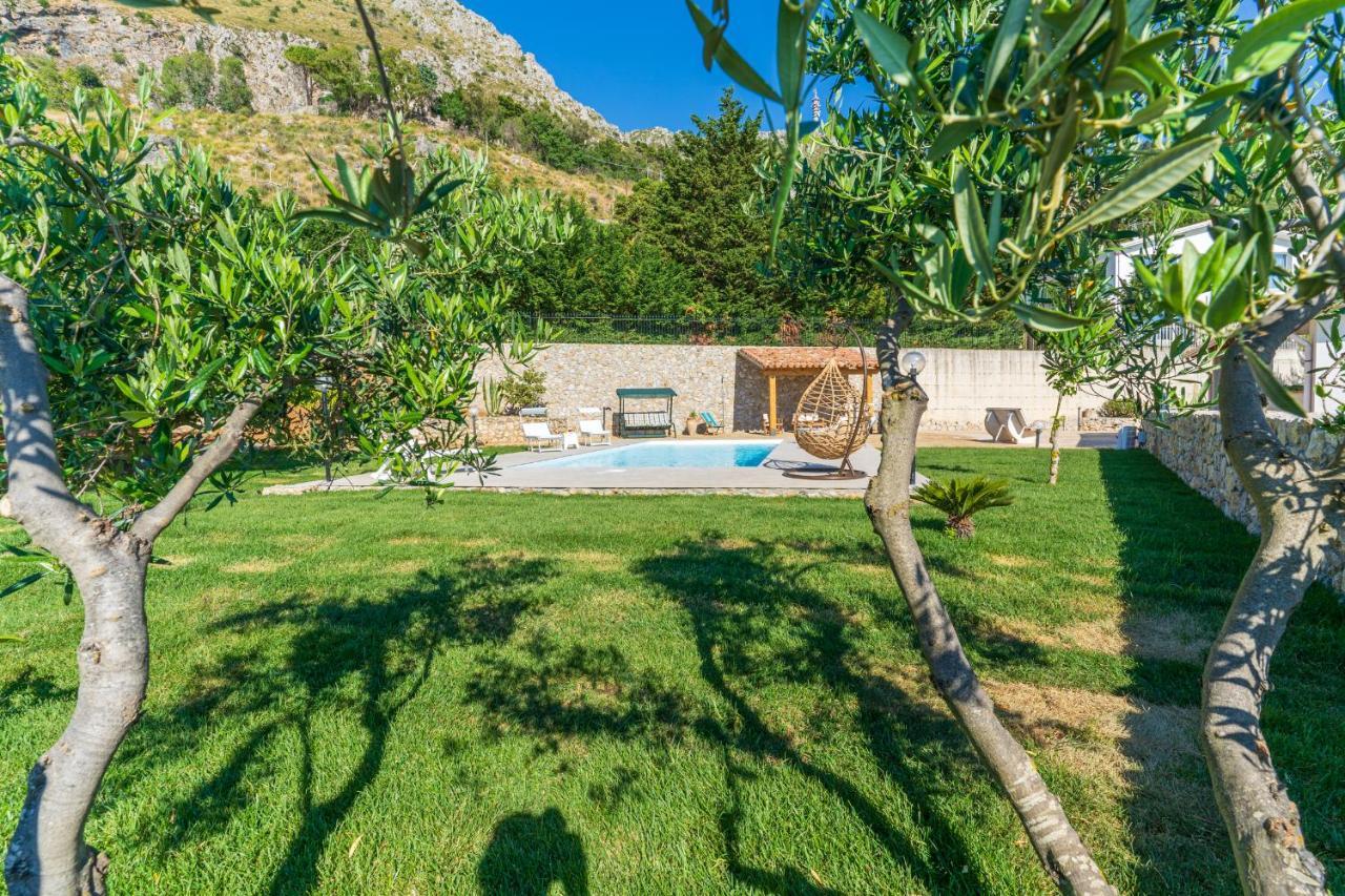 Villa Romitello Con Piscina Total Relax Borgetto Exterior photo